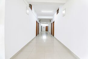 Fabhotel Raj Residency