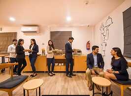 Fabhotel Heera Holiday Inn