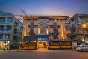 Fabhotel Heera Holiday Inn
