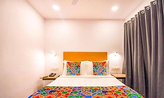 Fabhotel Heera Holiday Inn