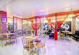 FabHotel The Gayatri Palace