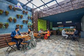 Fabhotel Lemon Grass