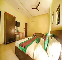 Fabhotel Arihant Inn