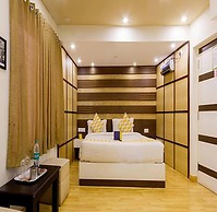 Fabhotel Sholas Residency I