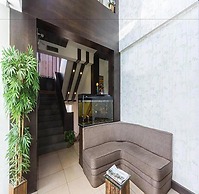 Fabhotel Sholas Residency I