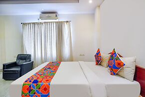 Fabhotel Shreyas Inn