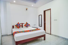 Fabhotel Shreyas Inn