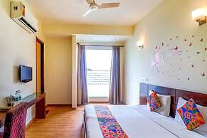 Fabhotel Merriment City