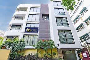 FabHotel Ballygunge Luxury - Behind Punjab Club