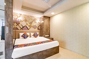 FabHotel Ballygunge Luxury - Behind Punjab Club