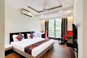 FabHotel Ballygunge Luxury - Behind Punjab Club