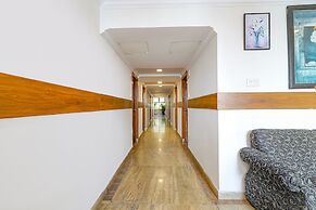 Fabhotel Spiro Grand