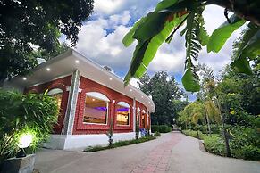 Fabhotel Corbett Green View Garden And Stay