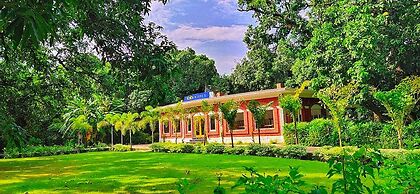 Fabhotel Corbett Green View Garden And Stay