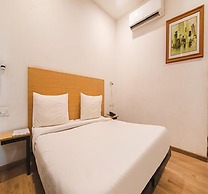 Fabhotel Kingston House