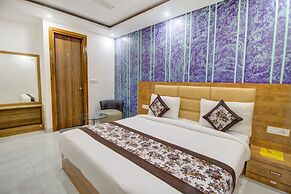 FabHotel Gross inn Suites