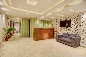 FabHotel Gross inn Suites