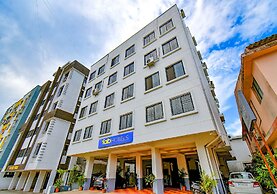 Fabhotel White House
