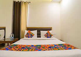 Fabhotel Golden Home