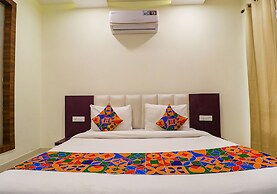 Fabhotel Golden Home