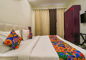 Fabhotel Golden Home