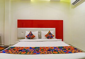 Fabhotel Golden Home