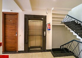 Fabhotel Golden Home