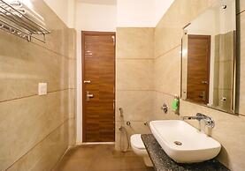 Fabhotel Golden Home