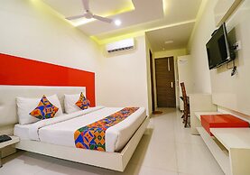 Fabhotel Golden Home