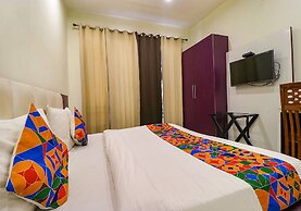 Fabhotel Golden Home