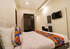 Fabhotel Golden Home