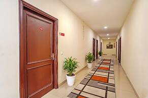 Fabhotel Grand Inn