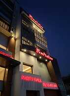 Fabhotel California Heights