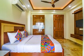 Fabhotel Star Corporate Suite