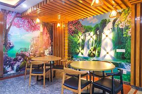 Fabhotel Star Corporate Suite