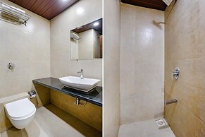 FabHotel Vertigo Suite