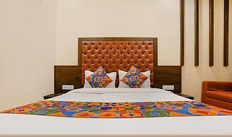 FabHotel Vertigo Suite