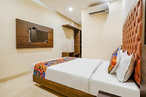 FabHotel Vertigo Suite