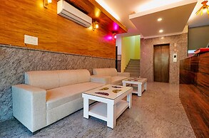 FabHotel Elite Peak