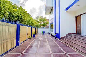 Fabhotel Oyster Villa