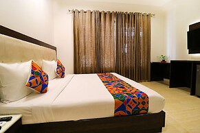 Fabhotel Oyster Villa