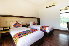 Fabhotel Oyster Villa