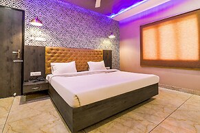 FabHotel Rudra Inn & Cafe I