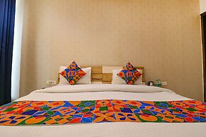 Fabhotel The Royal Oak