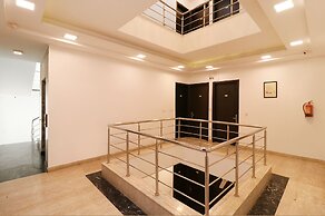 Fabhotel The Royal Oak