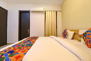 Fabhotel The Royal Oak