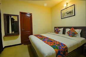 FabHotel Greenwood Stays