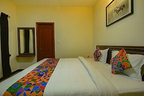 FabHotel Greenwood Stays