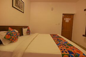 FabHotel Greenwood Stays