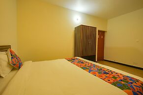 FabHotel Greenwood Stays